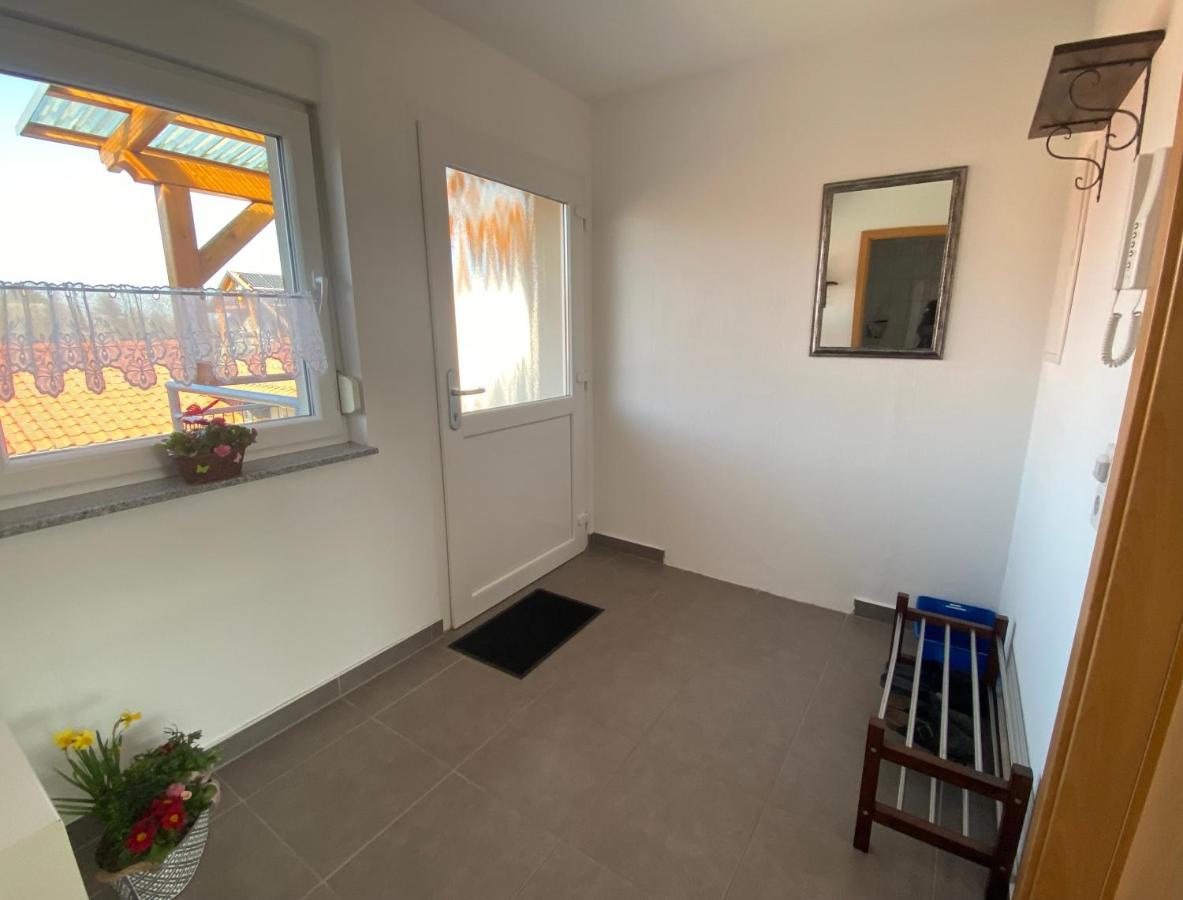 Schoen Moeblierte Wohnung In Genthin/ Ot Tucheim Экстерьер фото
